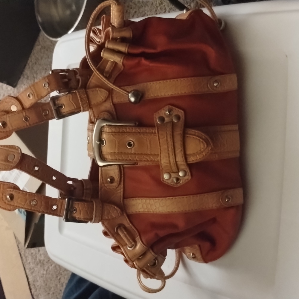 Purse - Picture 3 of 3